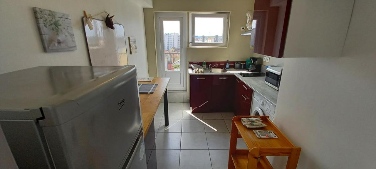 La Dolce Vita -T2 52M2- Dernier Etage- Terrasse-Parking-Wifi Fibre Apartment Tarbes Bagian luar foto