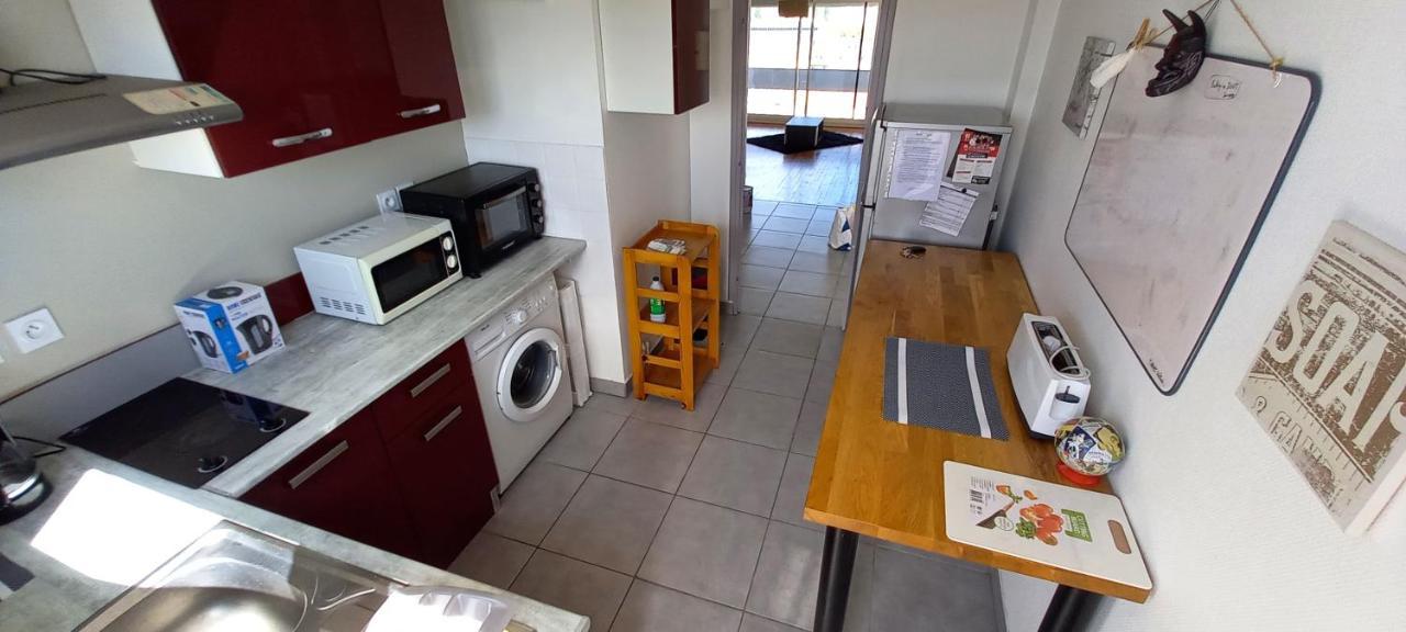 La Dolce Vita -T2 52M2- Dernier Etage- Terrasse-Parking-Wifi Fibre Apartment Tarbes Bagian luar foto