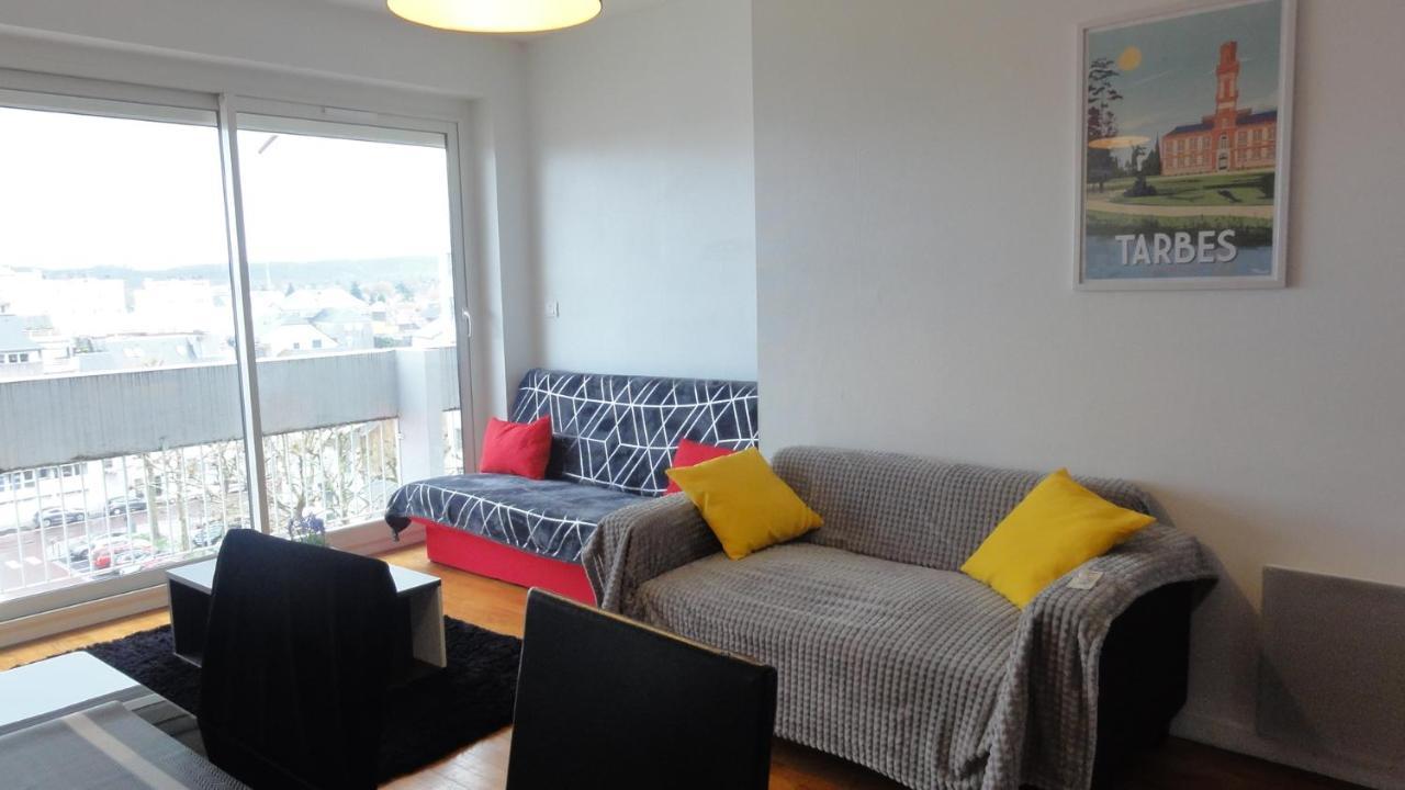 La Dolce Vita -T2 52M2- Dernier Etage- Terrasse-Parking-Wifi Fibre Apartment Tarbes Bagian luar foto