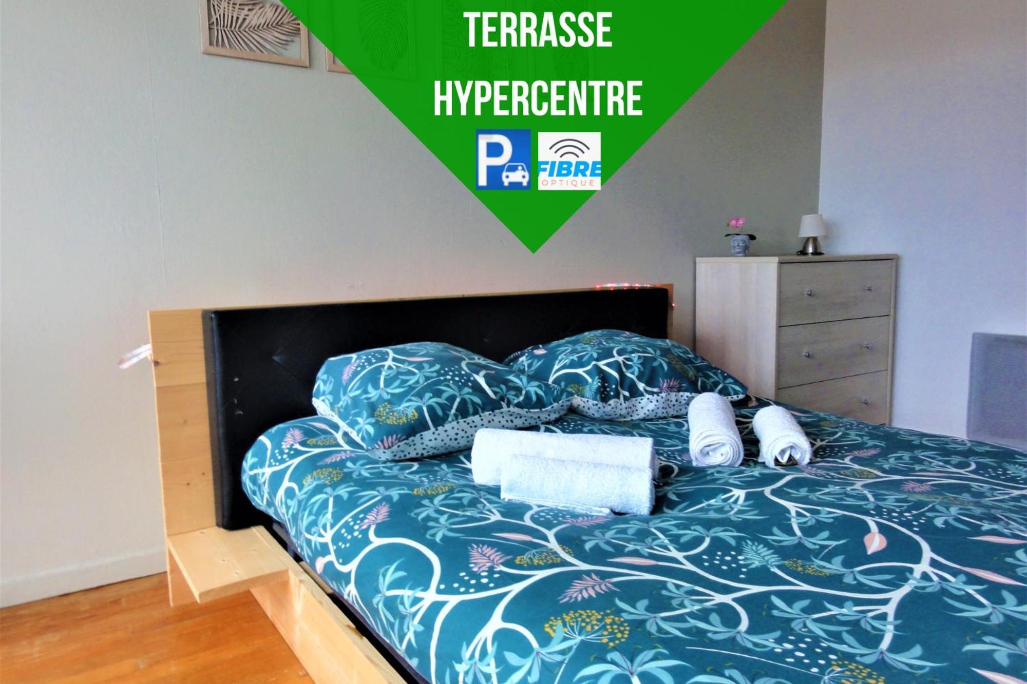 La Dolce Vita -T2 52M2- Dernier Etage- Terrasse-Parking-Wifi Fibre Apartment Tarbes Bagian luar foto
